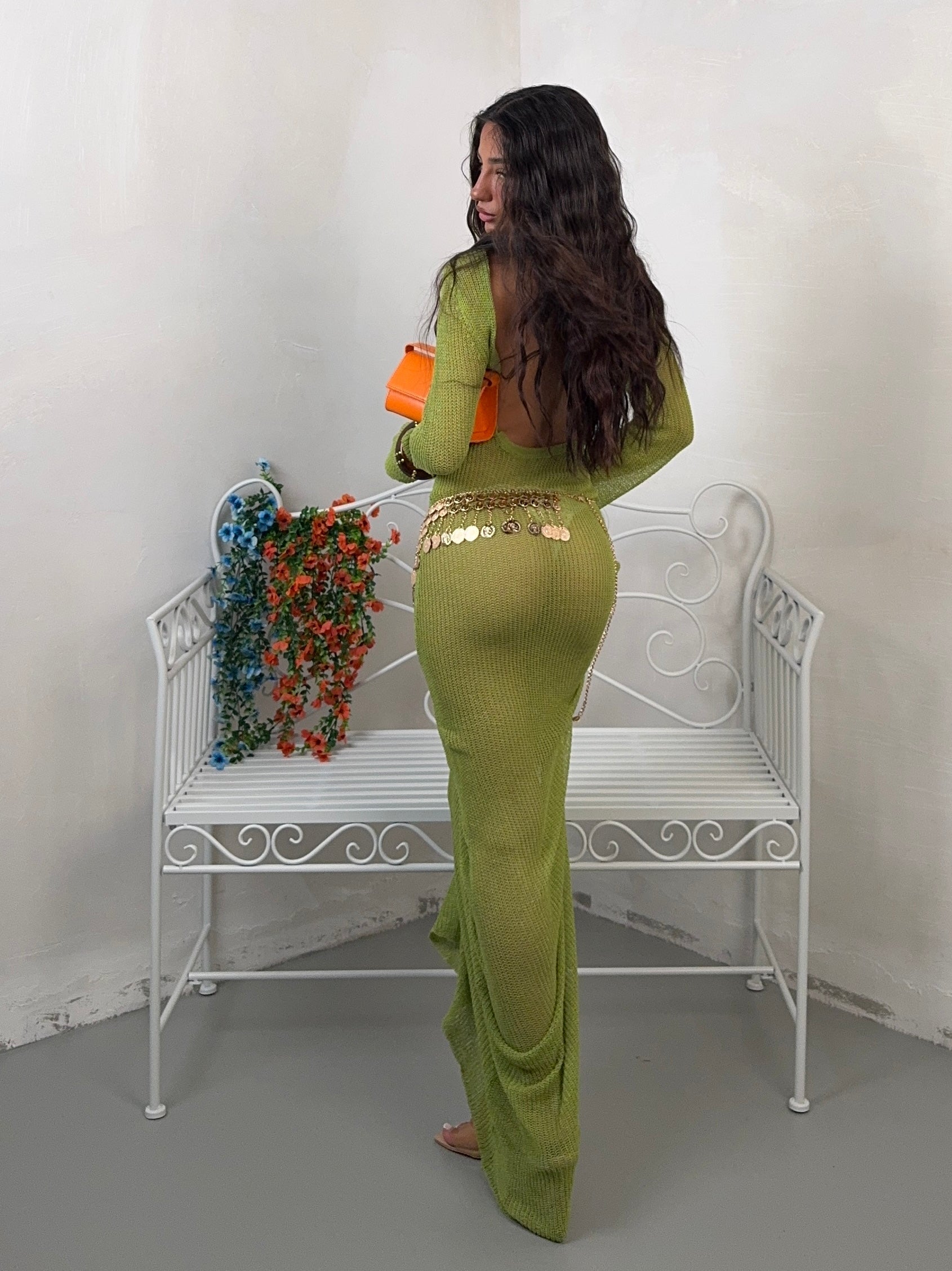 DRESS ELEMENT