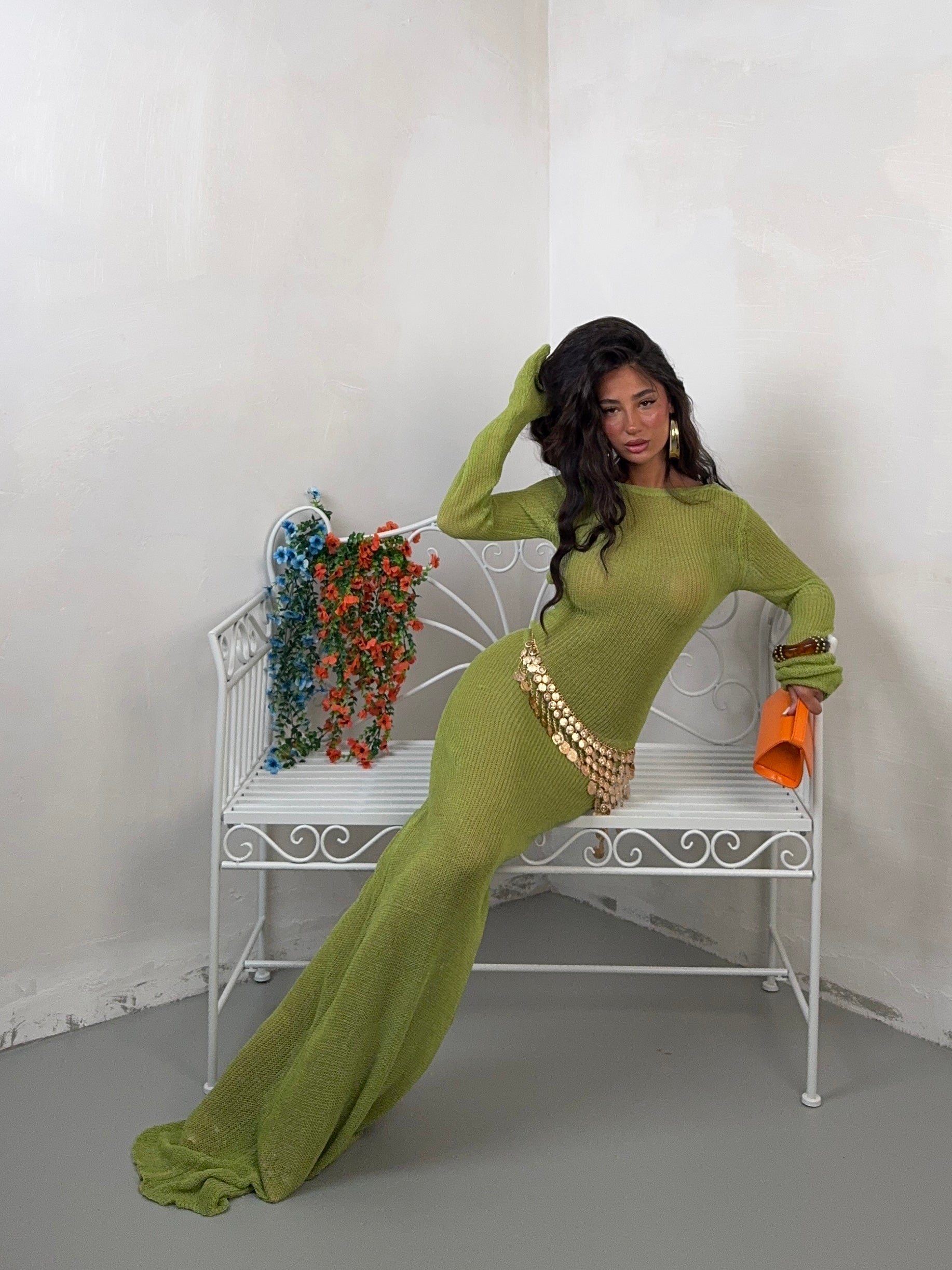 DRESS ELEMENT